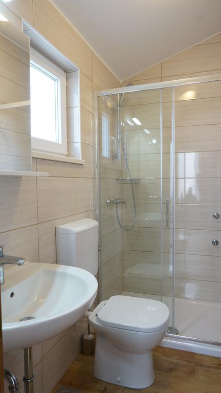 Guest House Jere Old Town Rogoznica  Rom bilde