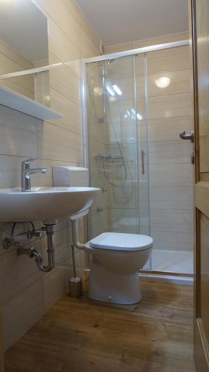 Guest House Jere Old Town Rogoznica  Rom bilde